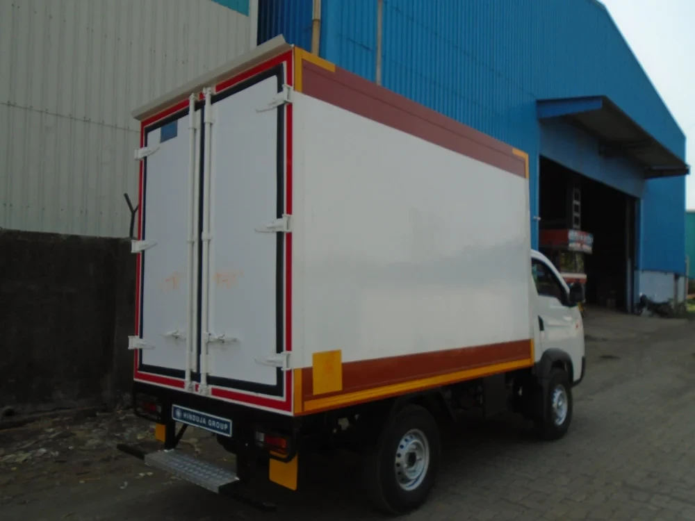 10 feet Aluminium-refrigerated Truck Container, Storage Capacity(T): 10 ton